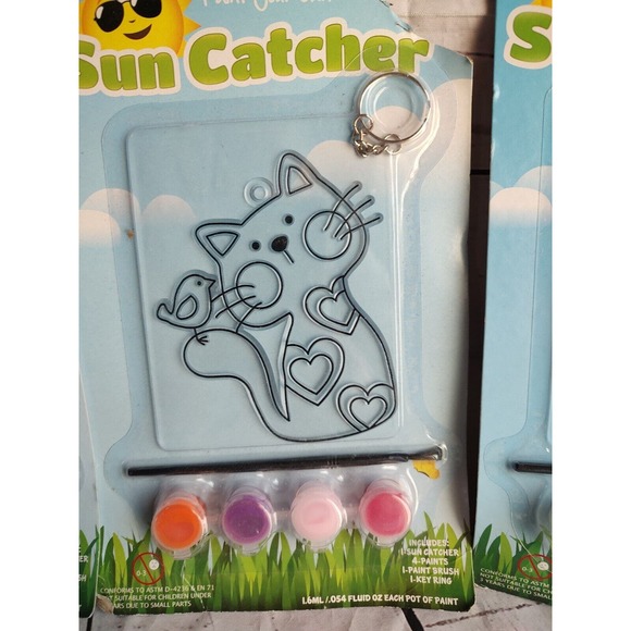 Paint Your Own Sun Catcher key chain Raccoon Cat Dog Great Gift New With Damage - Picture 3 of 5